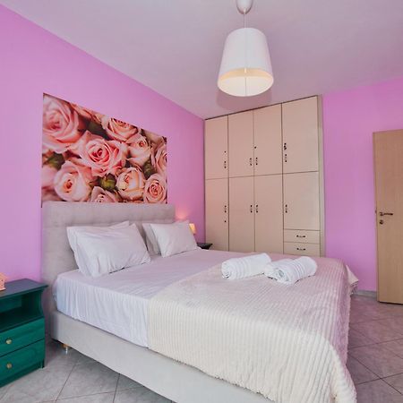 La Casa Di Nonna Anna Aparthotel Nikiana Luaran gambar