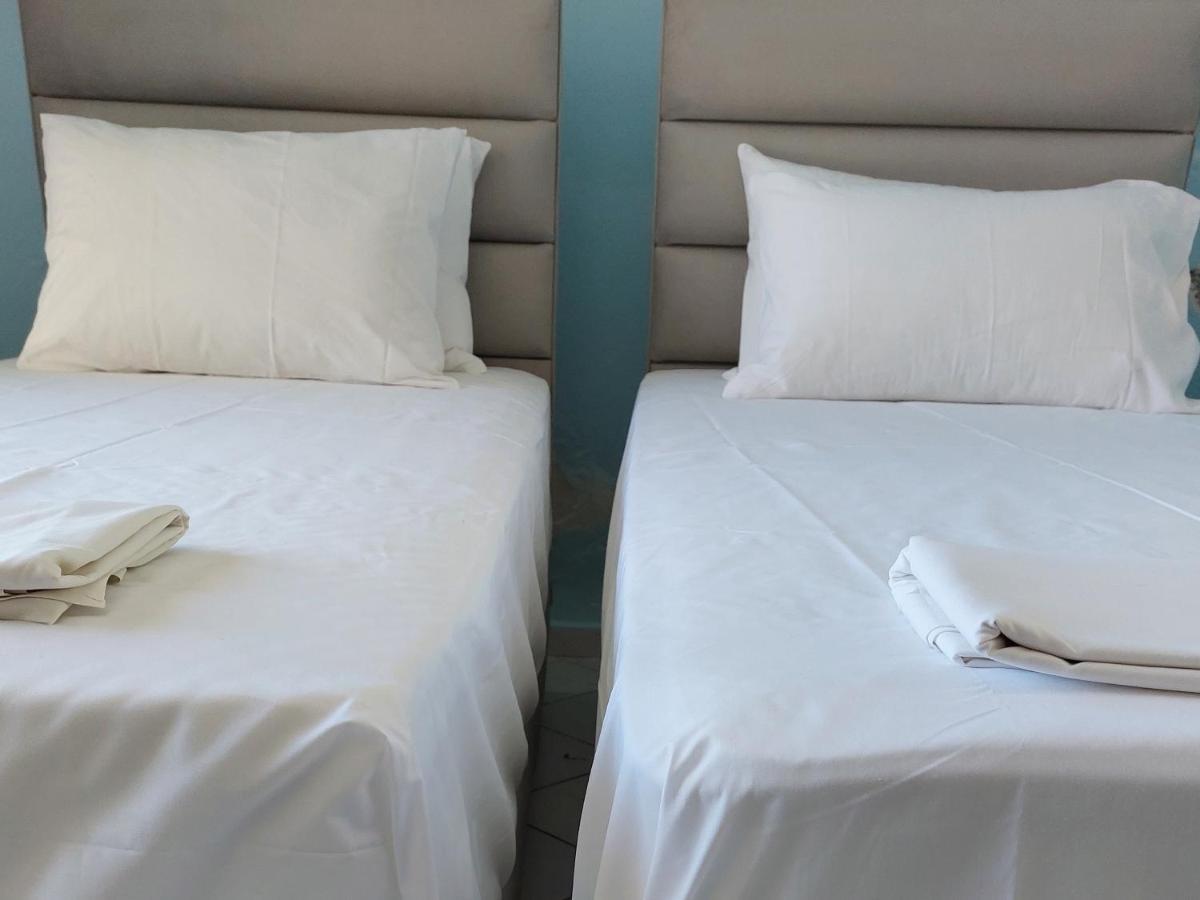 La Casa Di Nonna Anna Aparthotel Nikiana Luaran gambar
