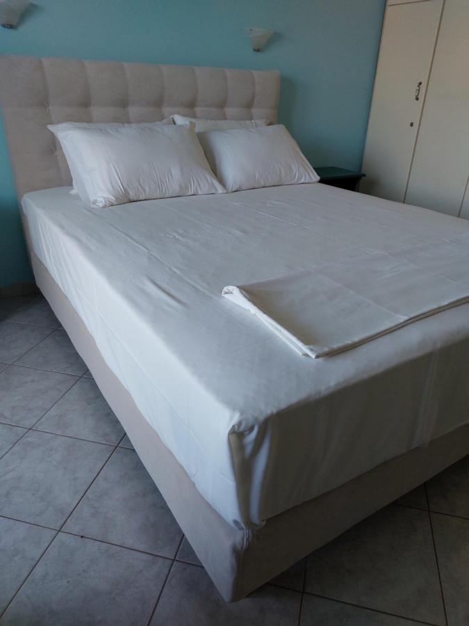 La Casa Di Nonna Anna Aparthotel Nikiana Luaran gambar