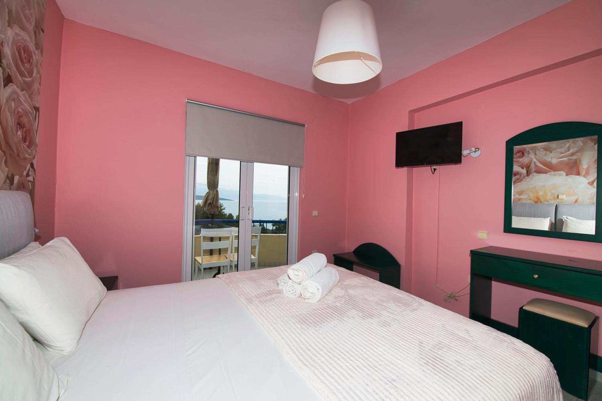 La Casa Di Nonna Anna Aparthotel Nikiana Luaran gambar